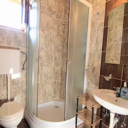 Tara3M Rooms And Apartments Guest house 3*