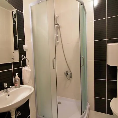 Tara3M Rooms And Apartments