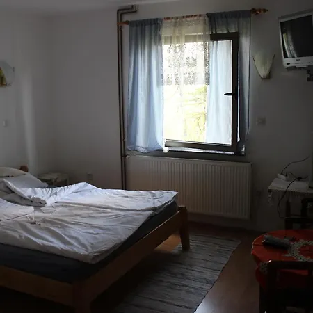 Guest house Tara3M Rooms And Apartments Kaludjerske Bare