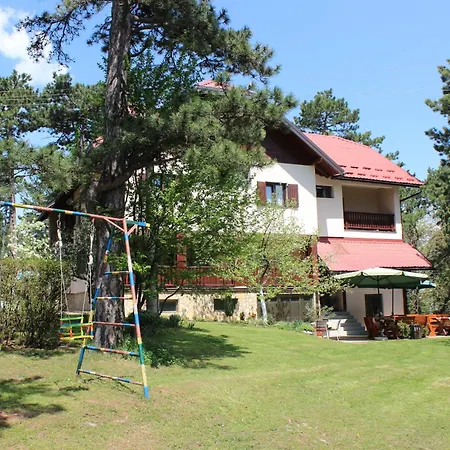 Tara3M Rooms And Apartments Guest house Kaludjerske Bare