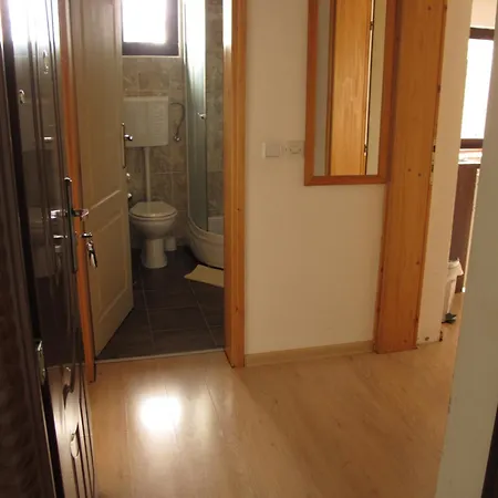 Πανσιόν Tara3m And