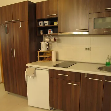 Πανσιόν Tara3m And 3*