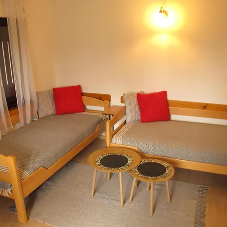 Tara3m And Πανσιόν Kaludjerske Bare